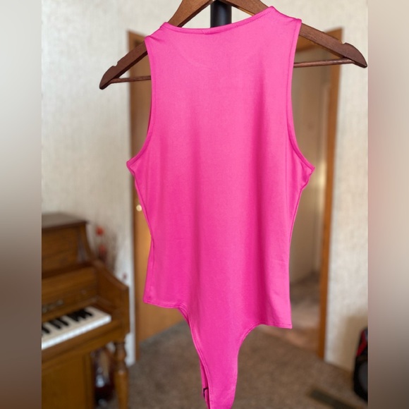 NWT KARDASHIAN WEAREVER BODYSUIT/SWIMSUIT - Picture 11 of 11